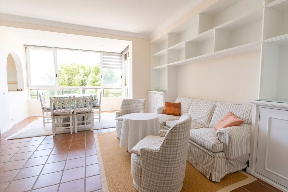 Appartement te koop in Aloha | 2 slaapkamers H5464705