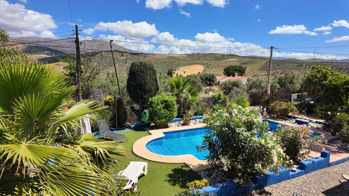 Finca - Cortijo te koop in Alora | 5 slaapkamers H5386708