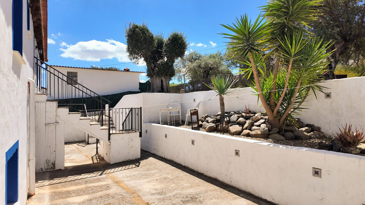 Finca - Cortijo te koop in Alora | 5 slaapkamers H5386708