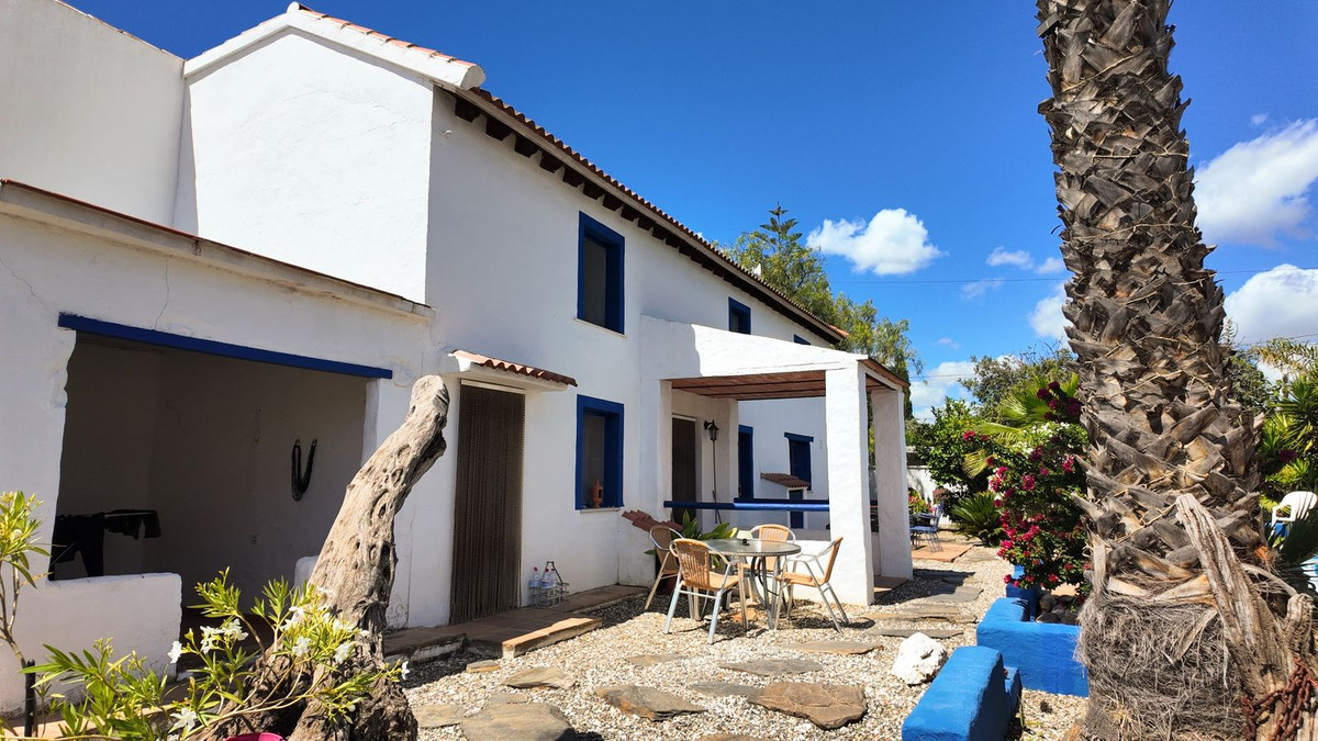 Finca - Cortijo te koop in Alora | 5 slaapkamers H5386708