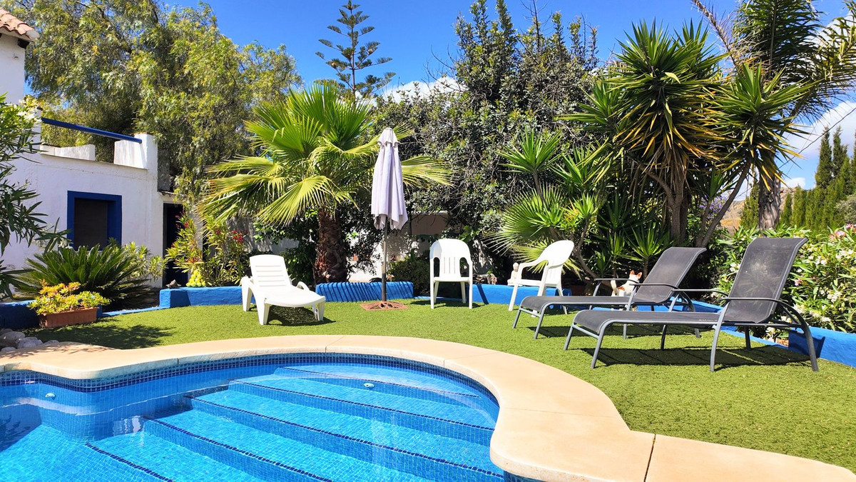 Finca - Cortijo te koop in Alora | 5 slaapkamers H5386708
