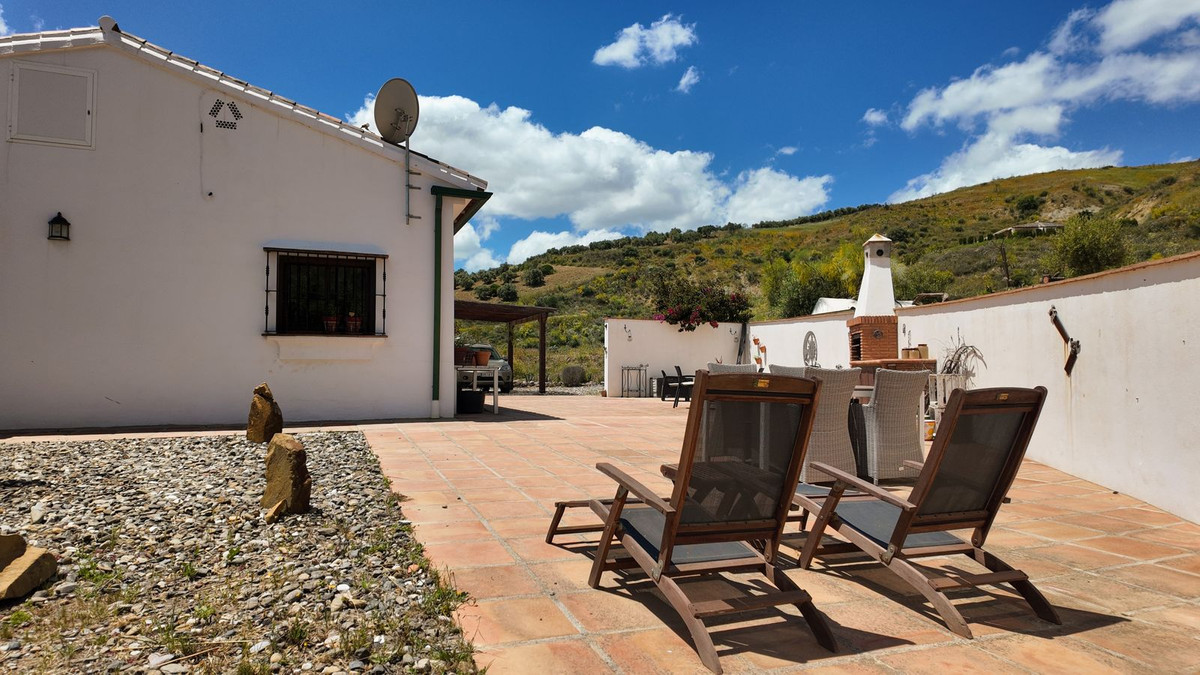 Vrijstaande Villa te koop in Alora | 3 slaapkamers H5386927