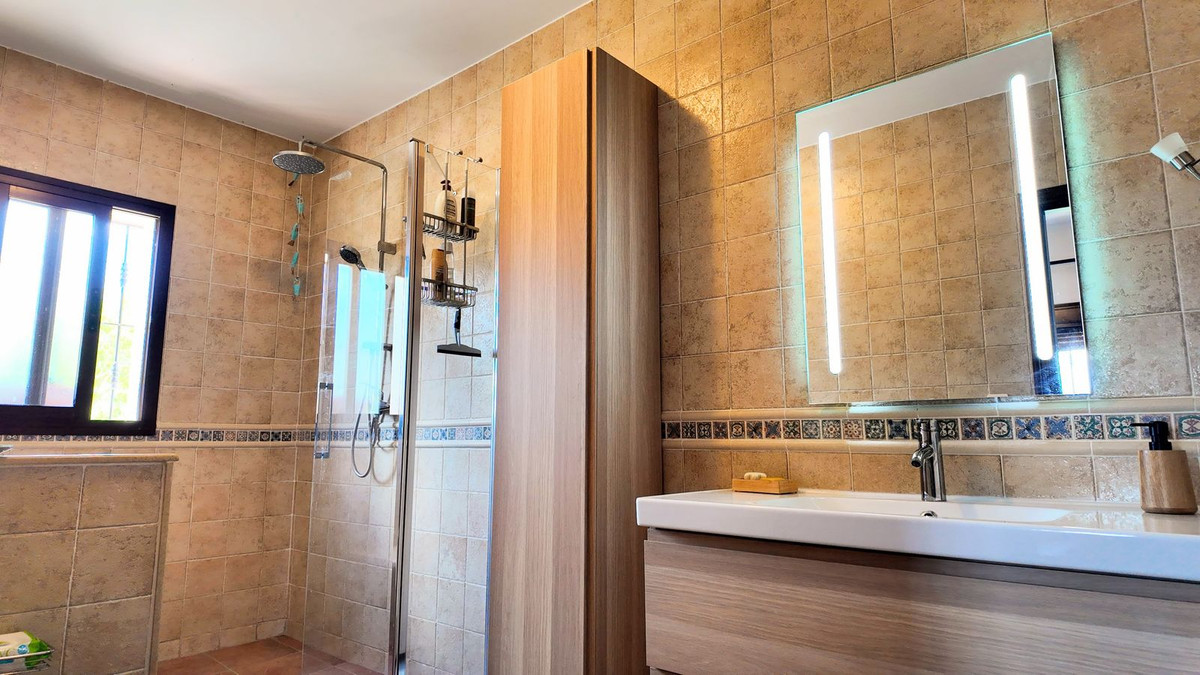 Vrijstaande Villa te koop in Alora | 3 slaapkamers H5386927