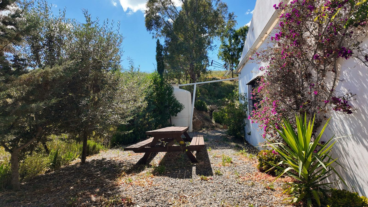 Finca - Cortijo te koop in Alora | 2 slaapkamers H5387839
