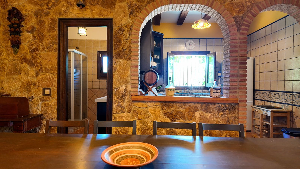 Finca - Cortijo te koop in Alora | 2 slaapkamers H5387839