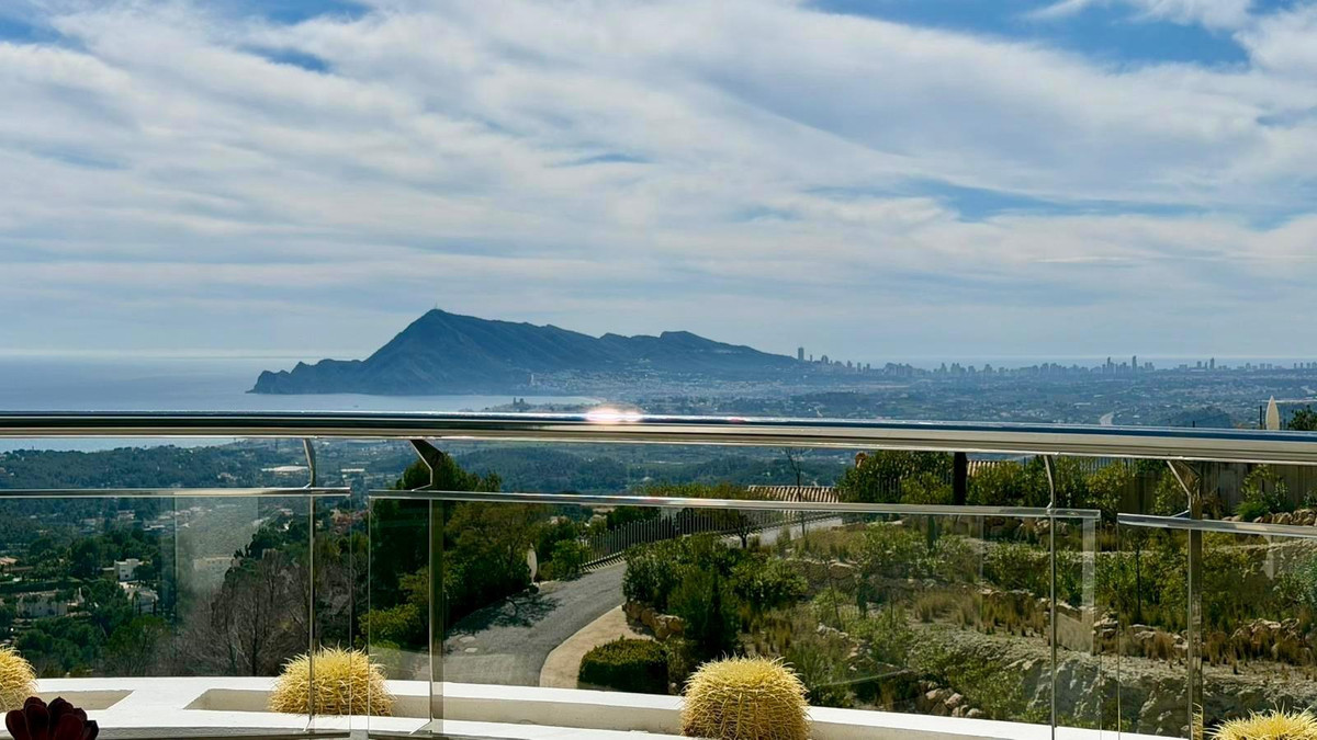 Penthouse te koop in Altea | 4 slaapkamers H5402611