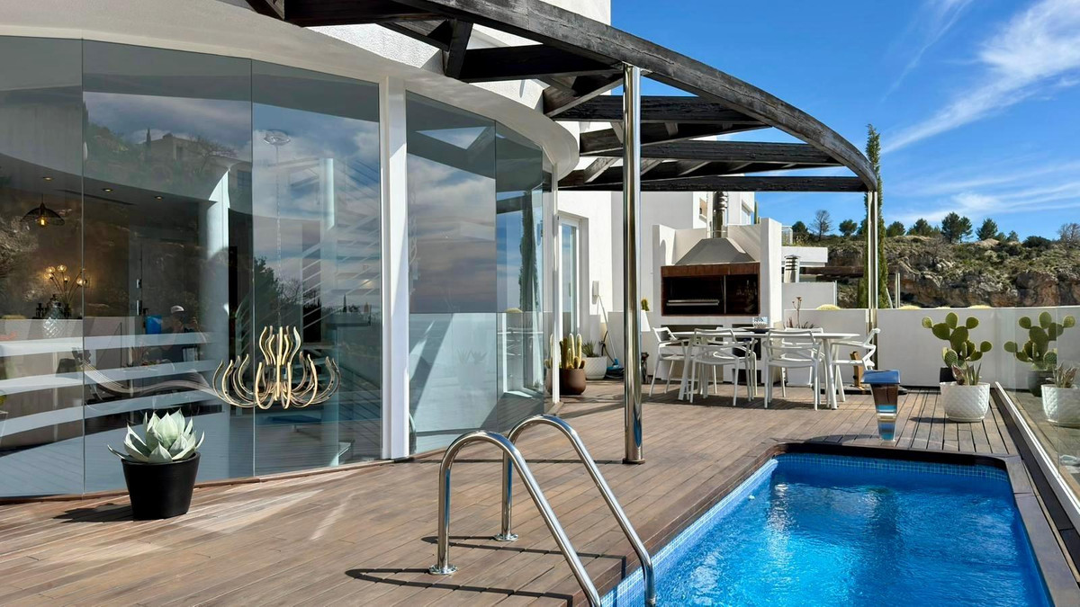 Penthouse te koop in Altea | 4 slaapkamers H5402611