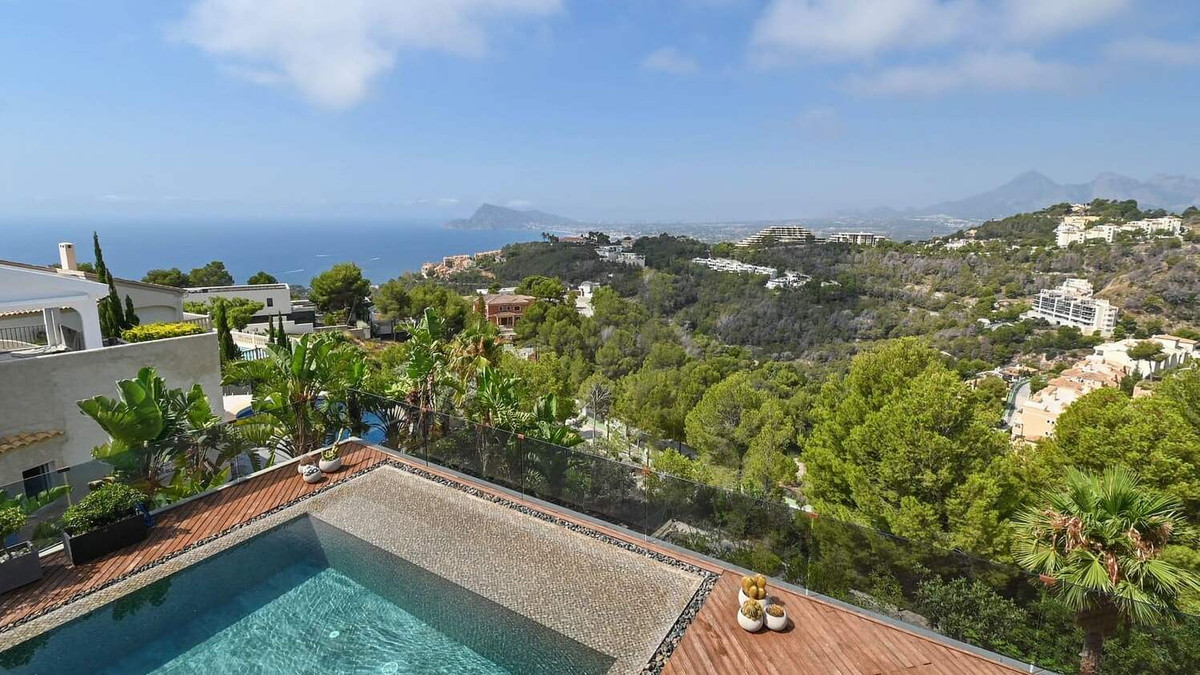 Property main view 48