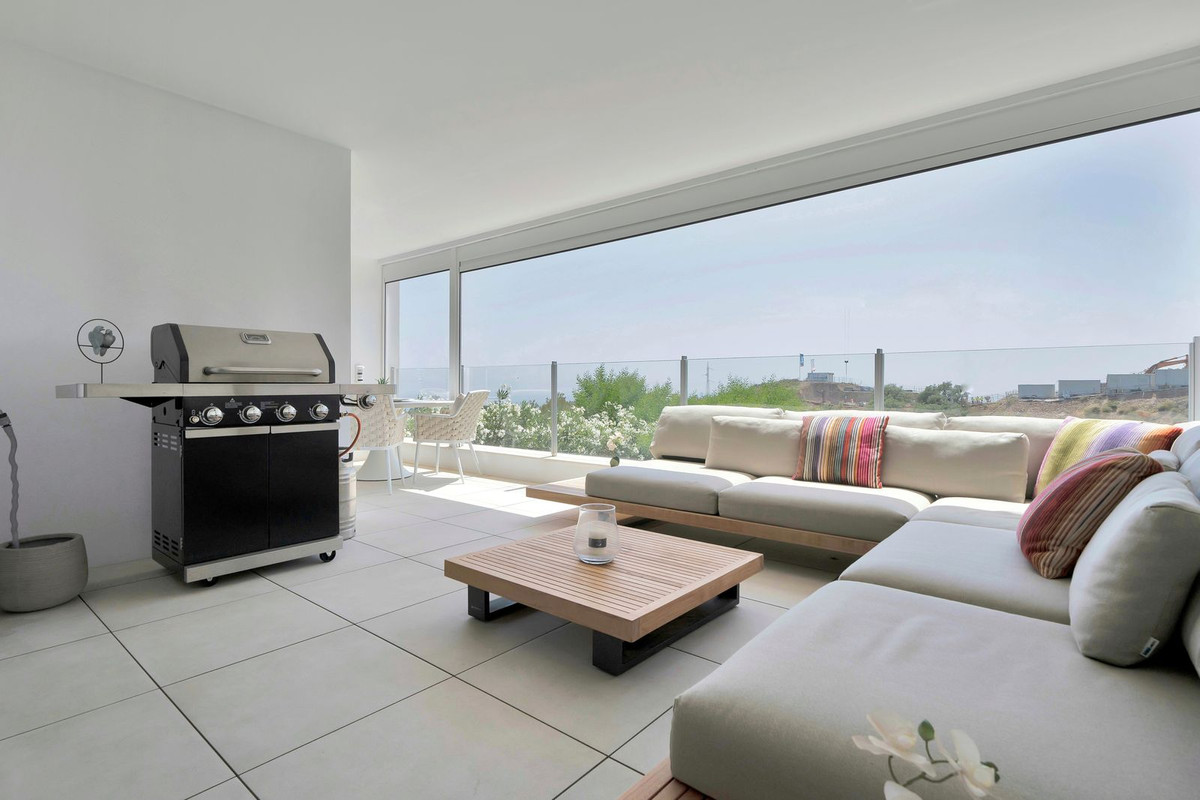 Duplex in Altos de los Monteros-4