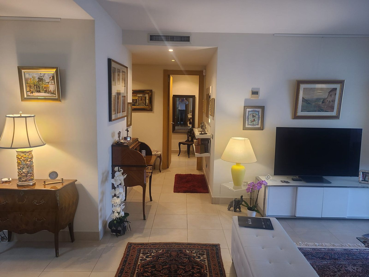 Tussenverdieping Appartement in Altos de los Monteros-15