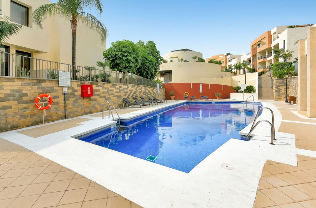 Tussenverdieping Appartement in Altos de los Monteros-20