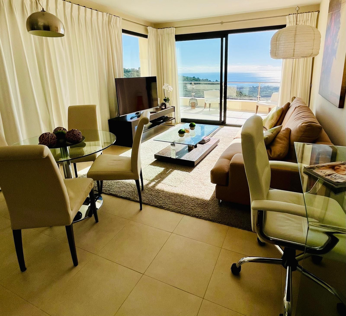 Penthouse in Altos de los Monteros-5
