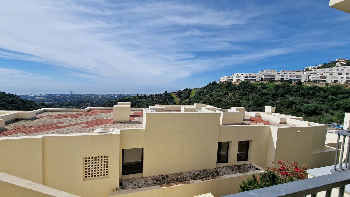 Tussenverdieping Appartement in Altos de los Monteros-17