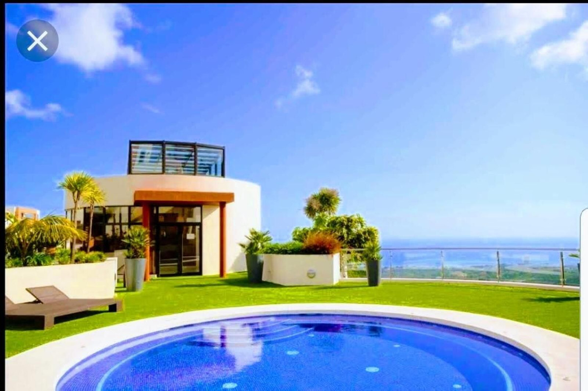 Tussenverdieping Appartement in Altos de los Monteros-42
