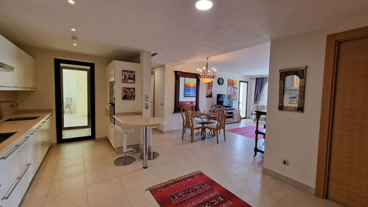 Tussenverdieping Appartement in Altos de los Monteros-6