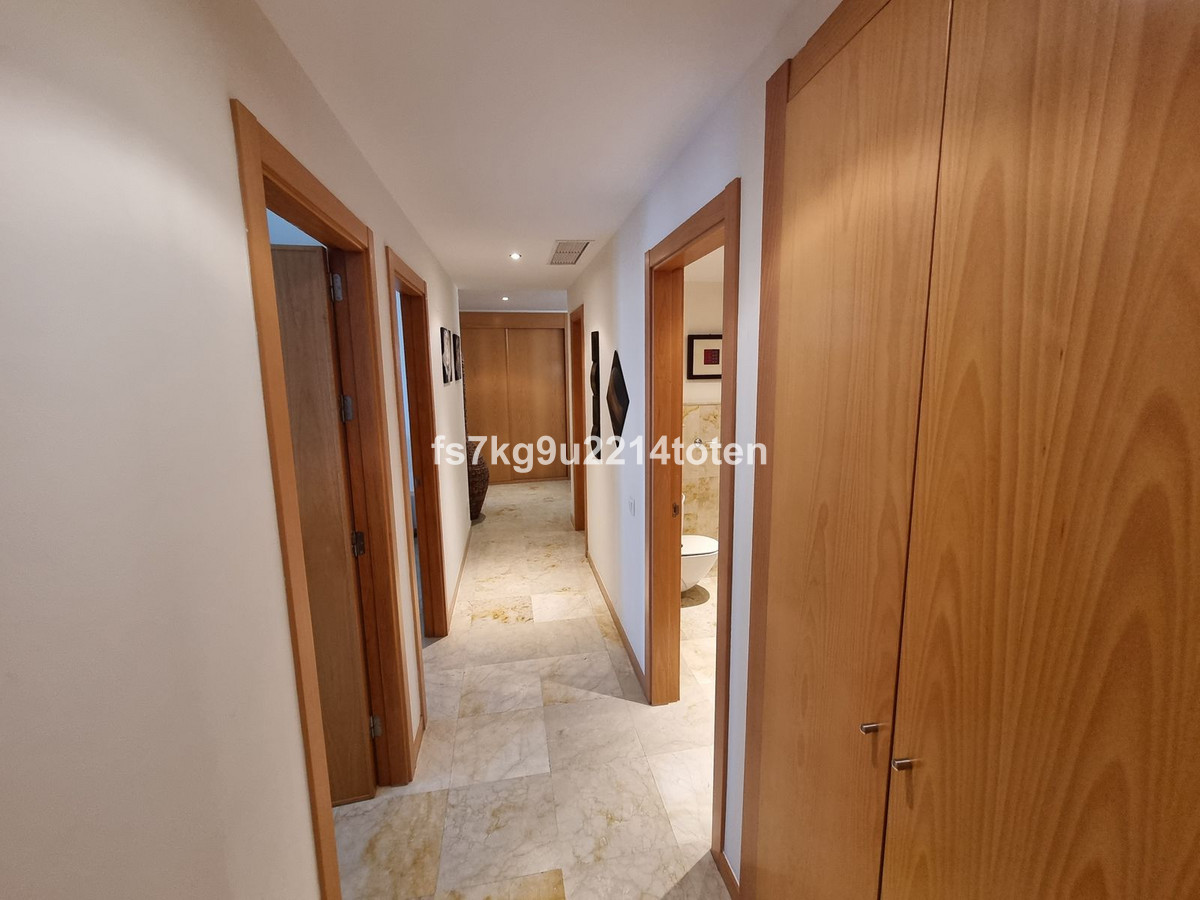 Begane grond appartement in Altos de los Monteros-19