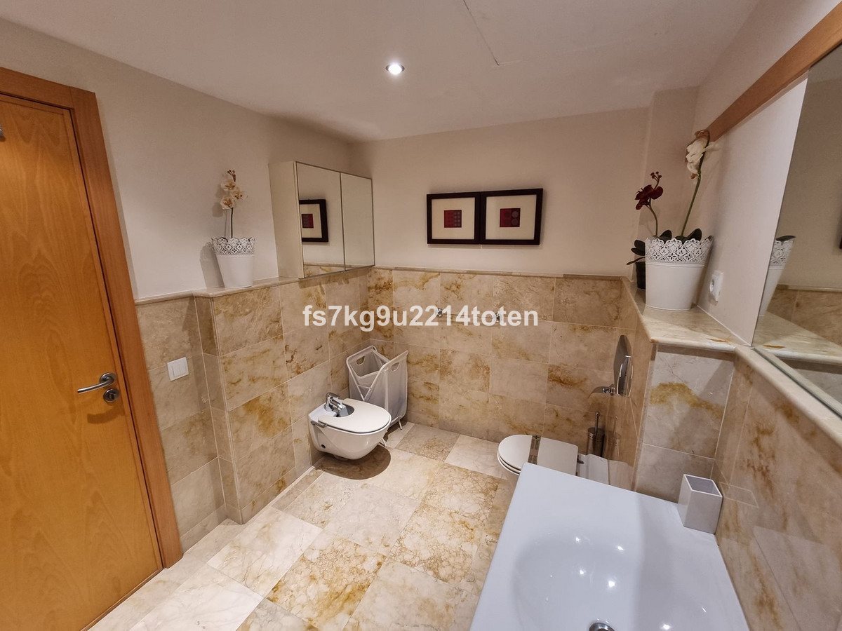 Begane grond appartement in Altos de los Monteros-25