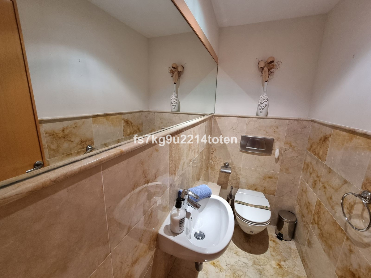 Begane grond appartement in Altos de los Monteros-26