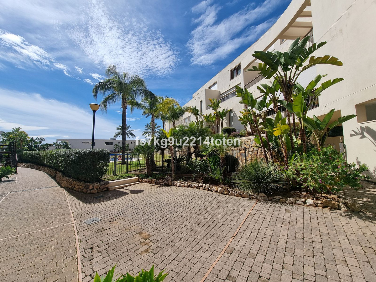 Begane grond appartement in Altos de los Monteros-30