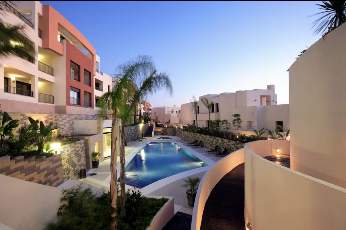 Tussenverdieping Appartement in Altos de los Monteros-1