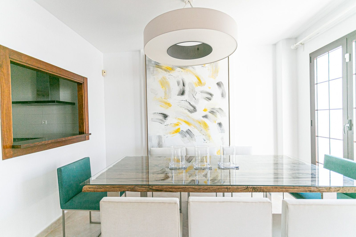 Penthouse Duplex in Altos de los Monteros-11