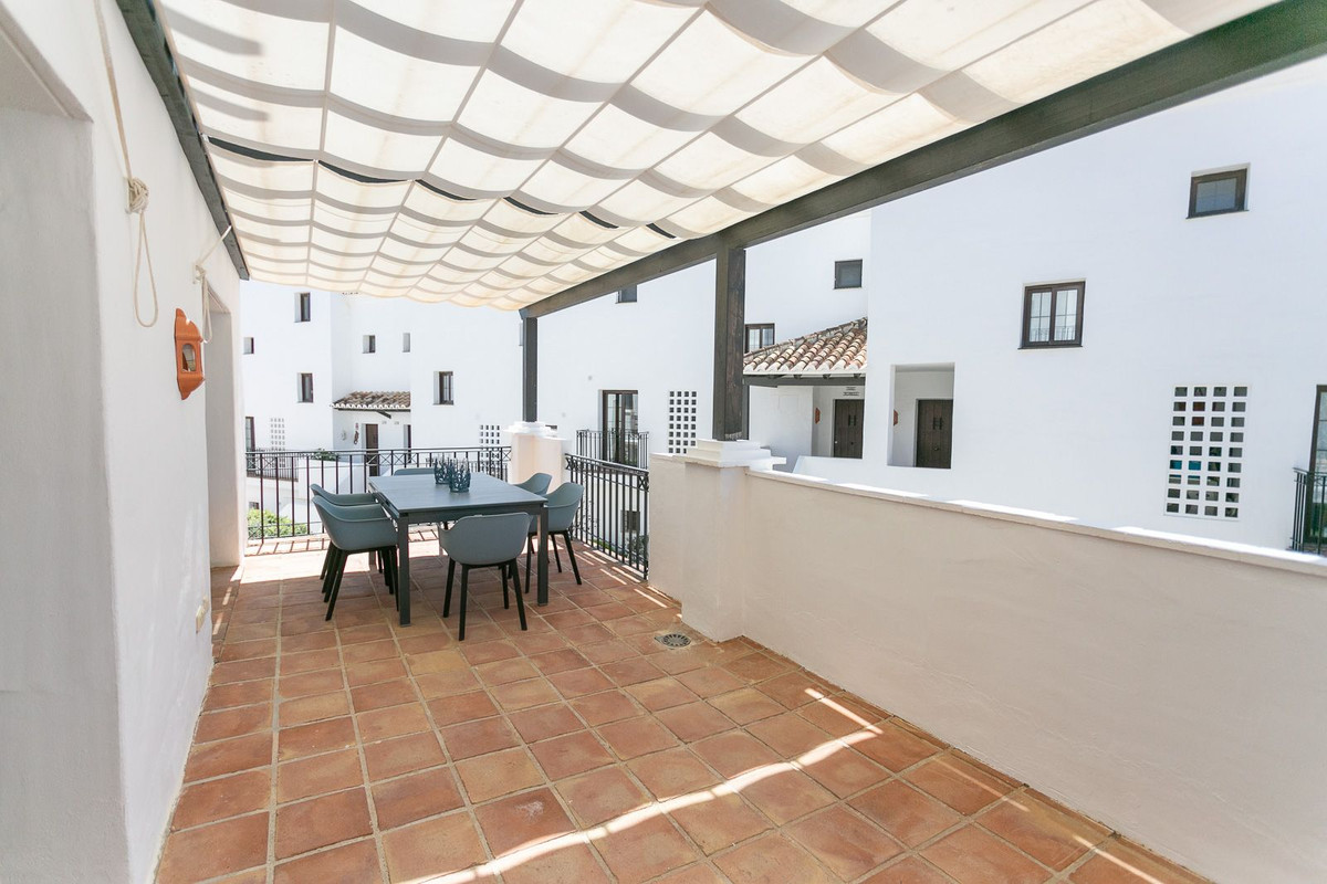 Penthouse Duplex in Altos de los Monteros-37