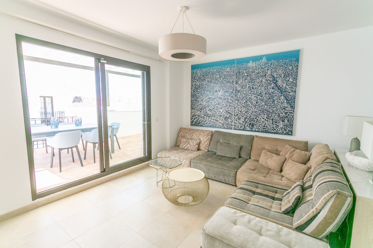 Penthouse Duplex in Altos de los Monteros-5