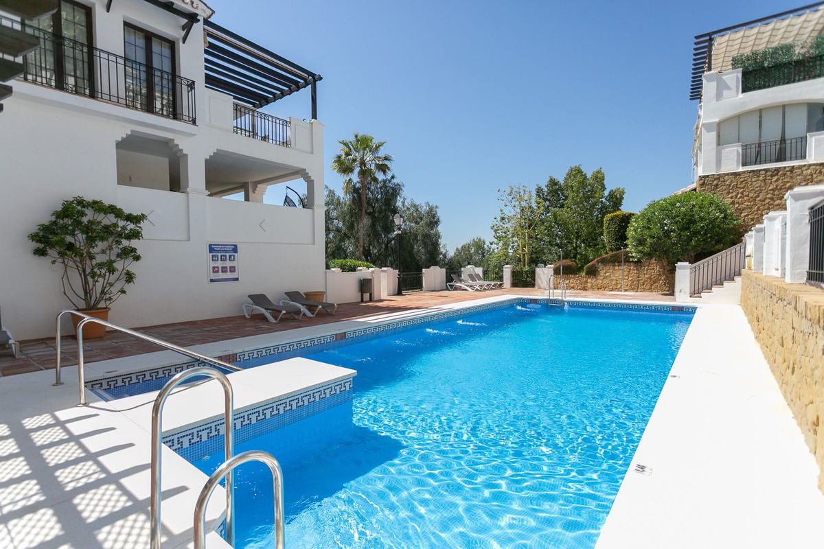 Penthouse Duplex in Altos de los Monteros-52