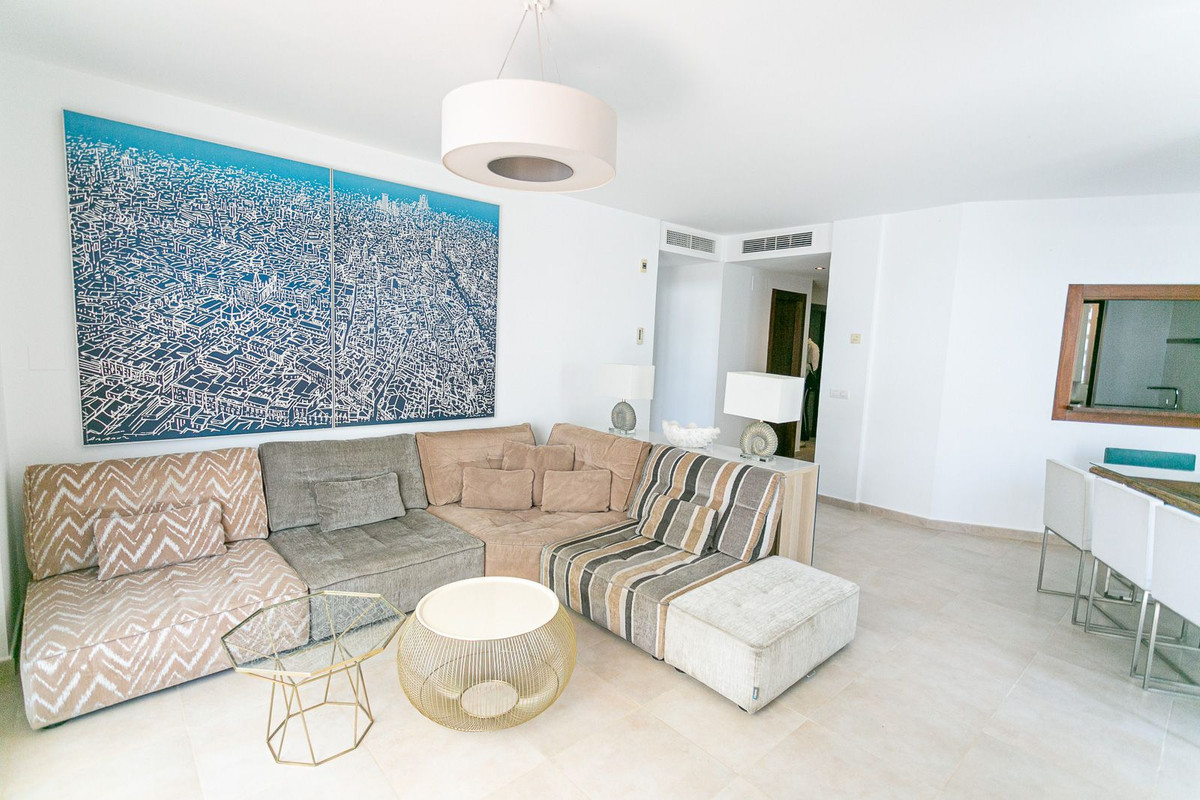 Penthouse Duplex in Altos de los Monteros-7