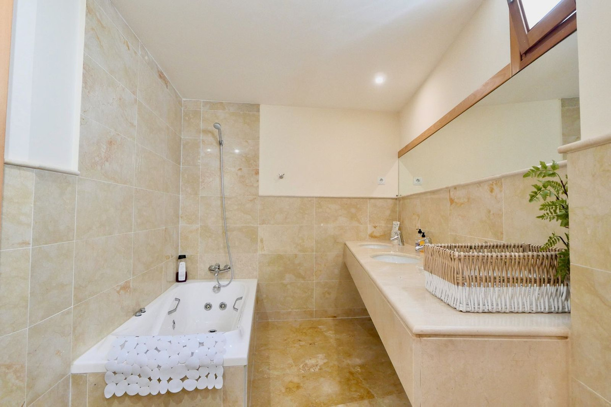 Property main view 30