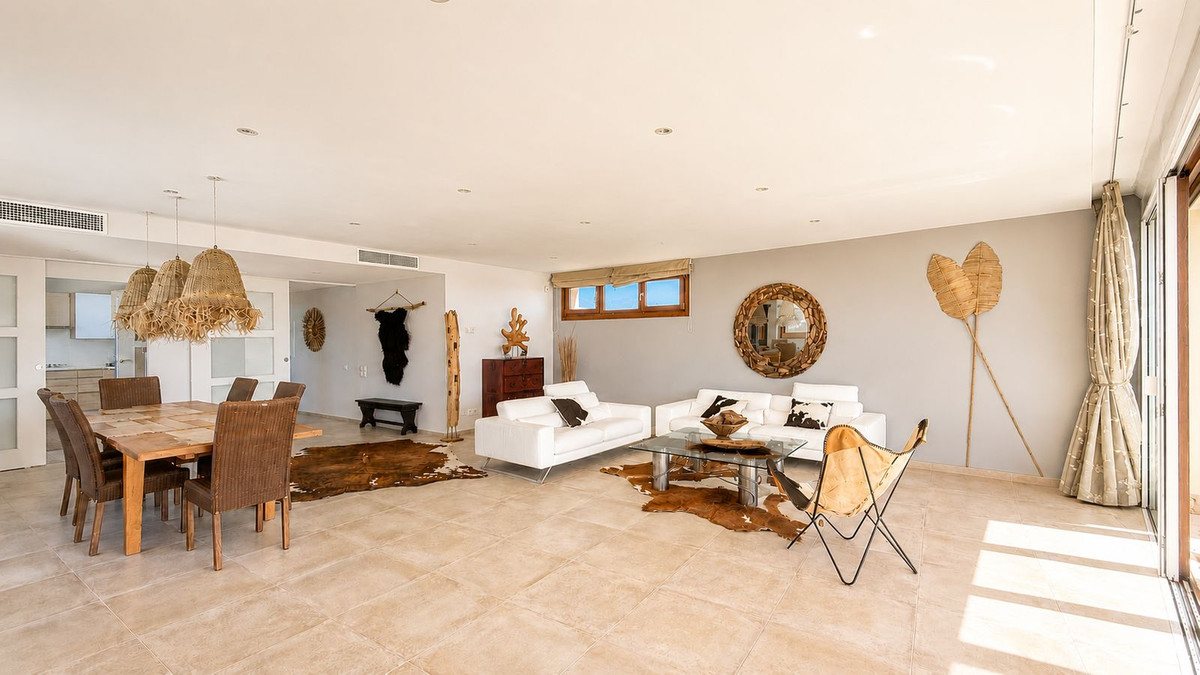Property main view 4