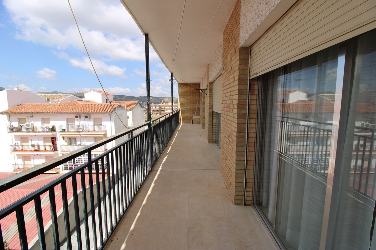 Bovenverdieping Appartement in Antequera-10