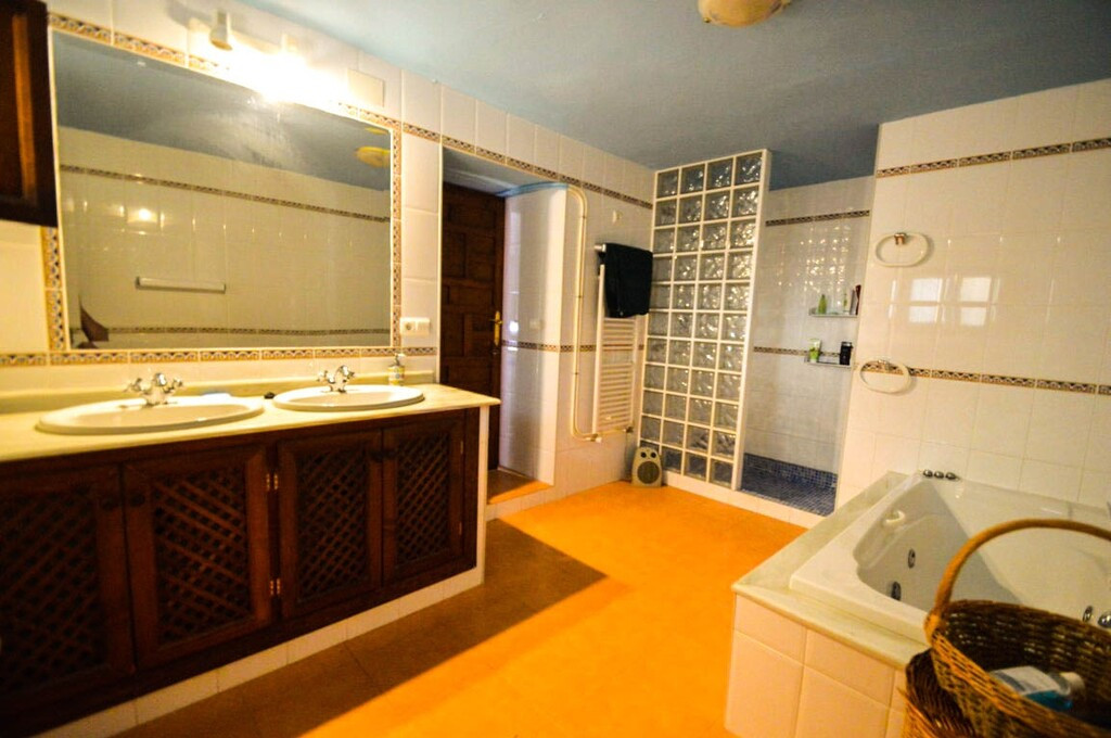 Property main view 22