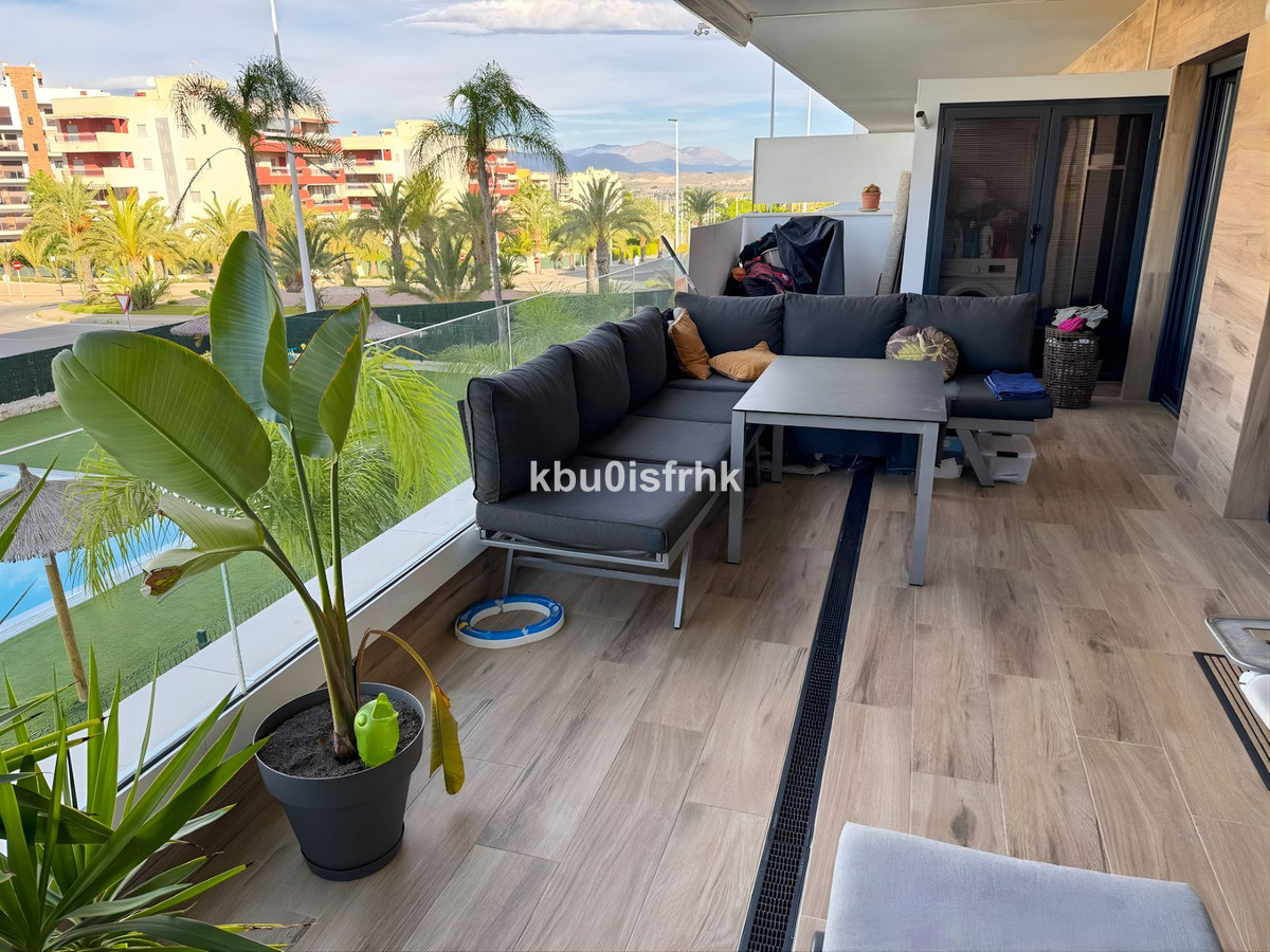 Appartement te koop in Arenales del Sol | 2 slaapkamers H5256871