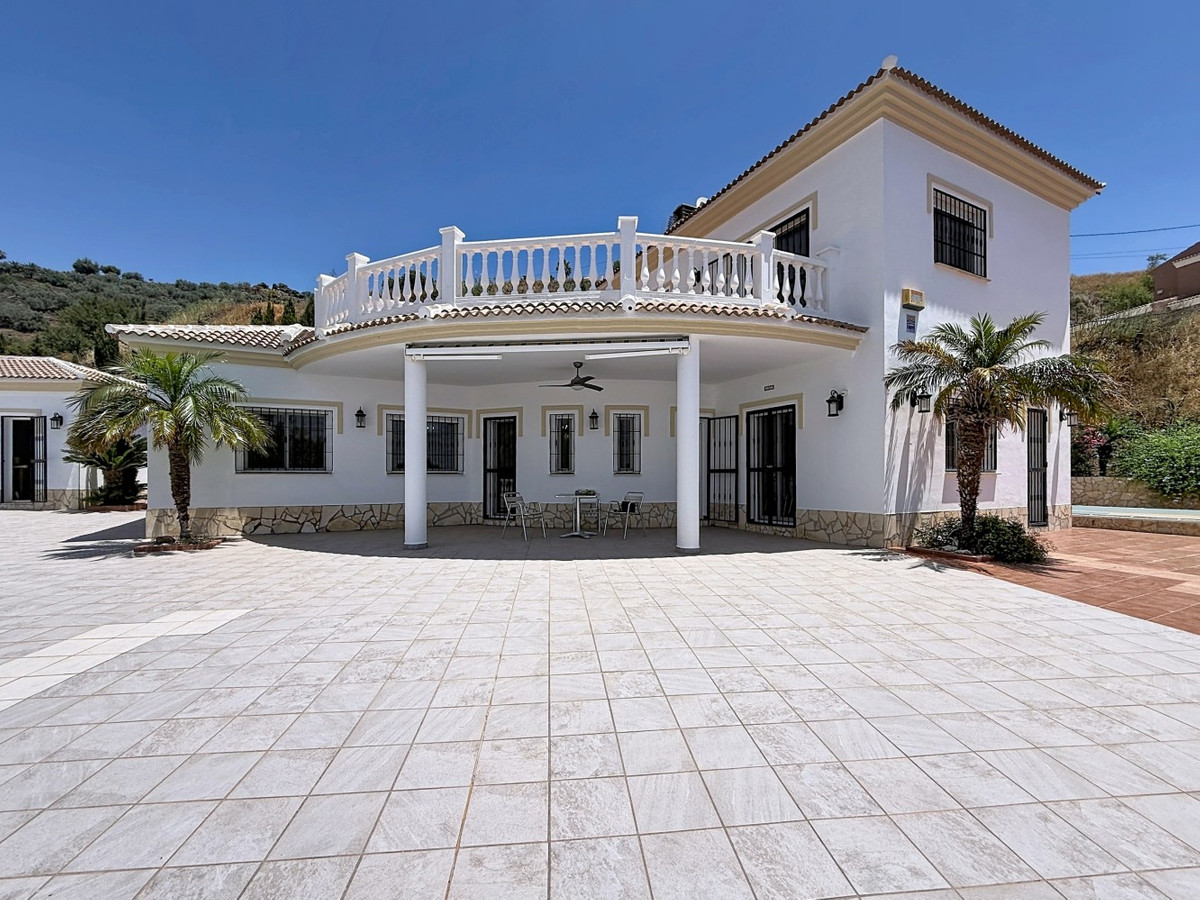 Property main view 36