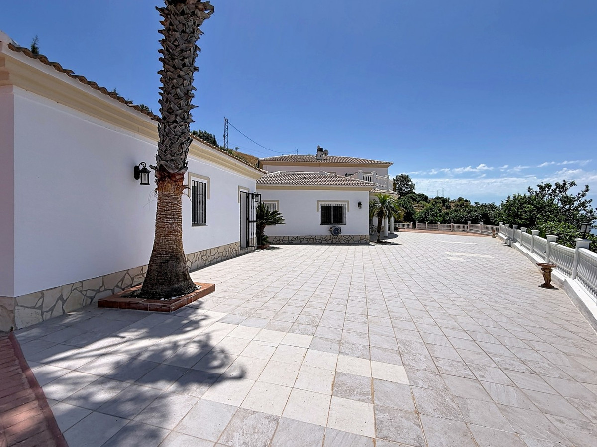 Property main view 43