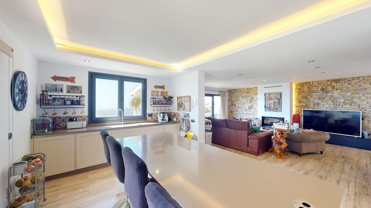 Property main view 19