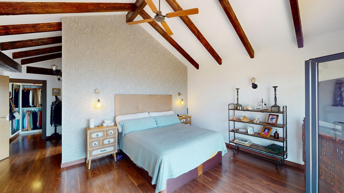 Property main view 36