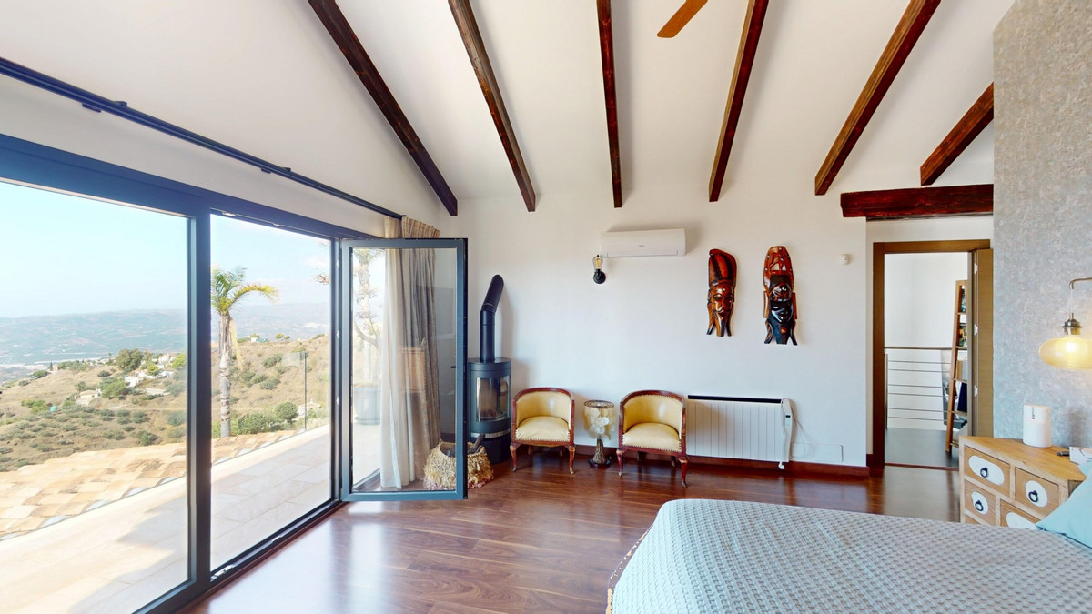 Property main view 37