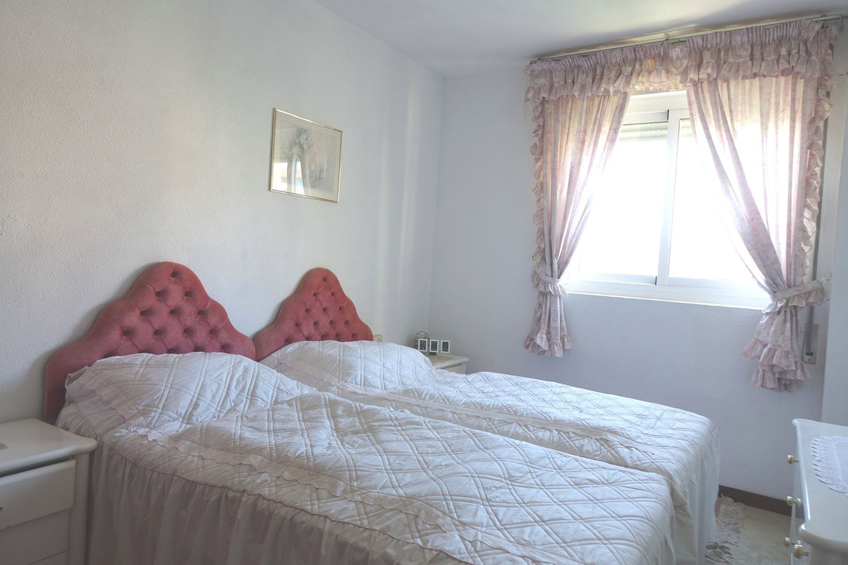Penthouse in Arroyo de la Miel-16