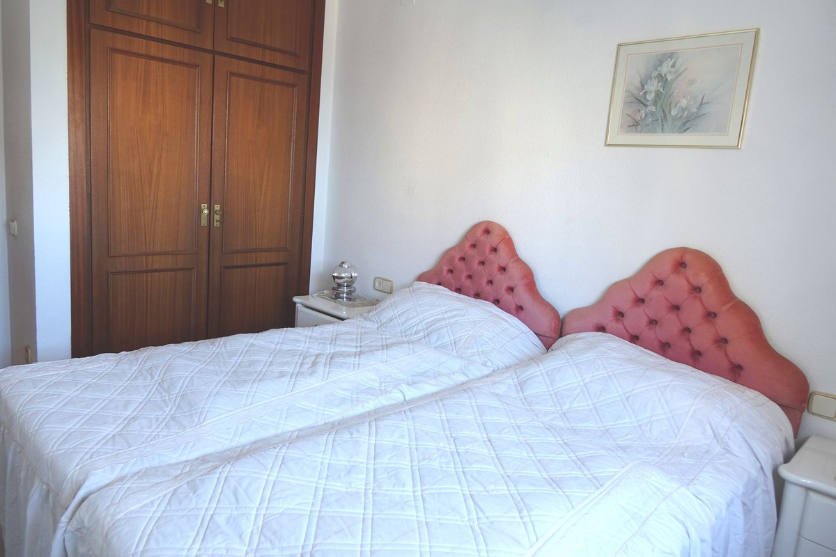 Penthouse in Arroyo de la Miel-17