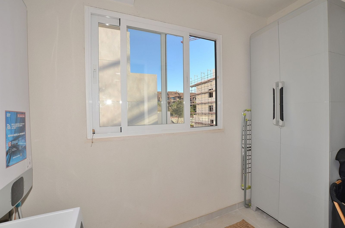 Tussenverdieping Appartement in Arroyo de la Miel-13