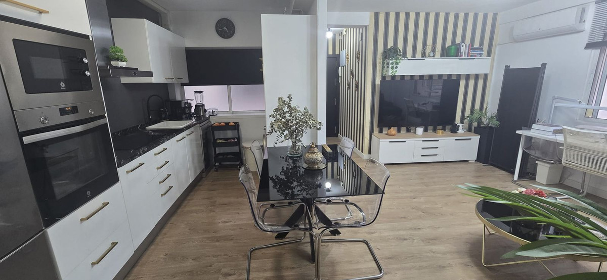 Tussenverdieping Appartement in Arroyo de la Miel-3