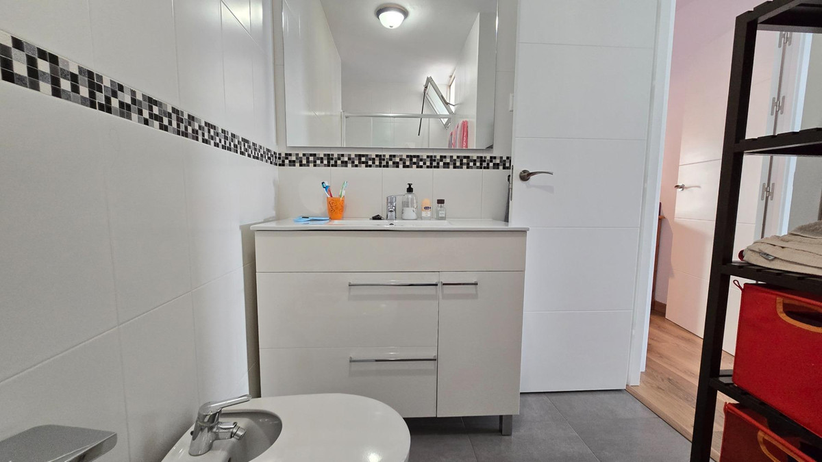 Duplex te koop in Arroyo de la Miel | 2 slaapkamers H5252809