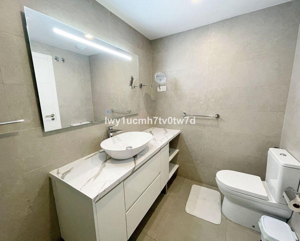 Appartement te koop in Arroyo de la Miel | 3 slaapkamers H5401177