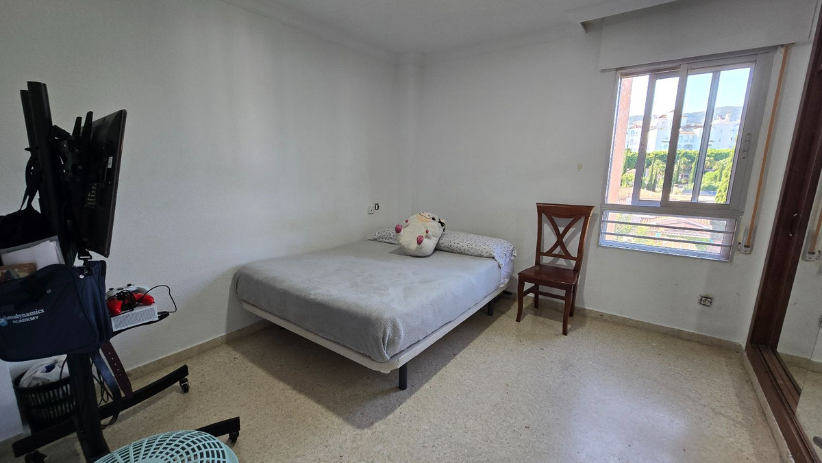 Appartement te koop in Arroyo de la Miel | 4 slaapkamers H5401459