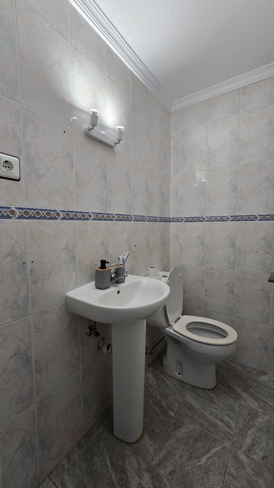 Appartement te koop in Arroyo de la Miel | 4 slaapkamers H5401459
