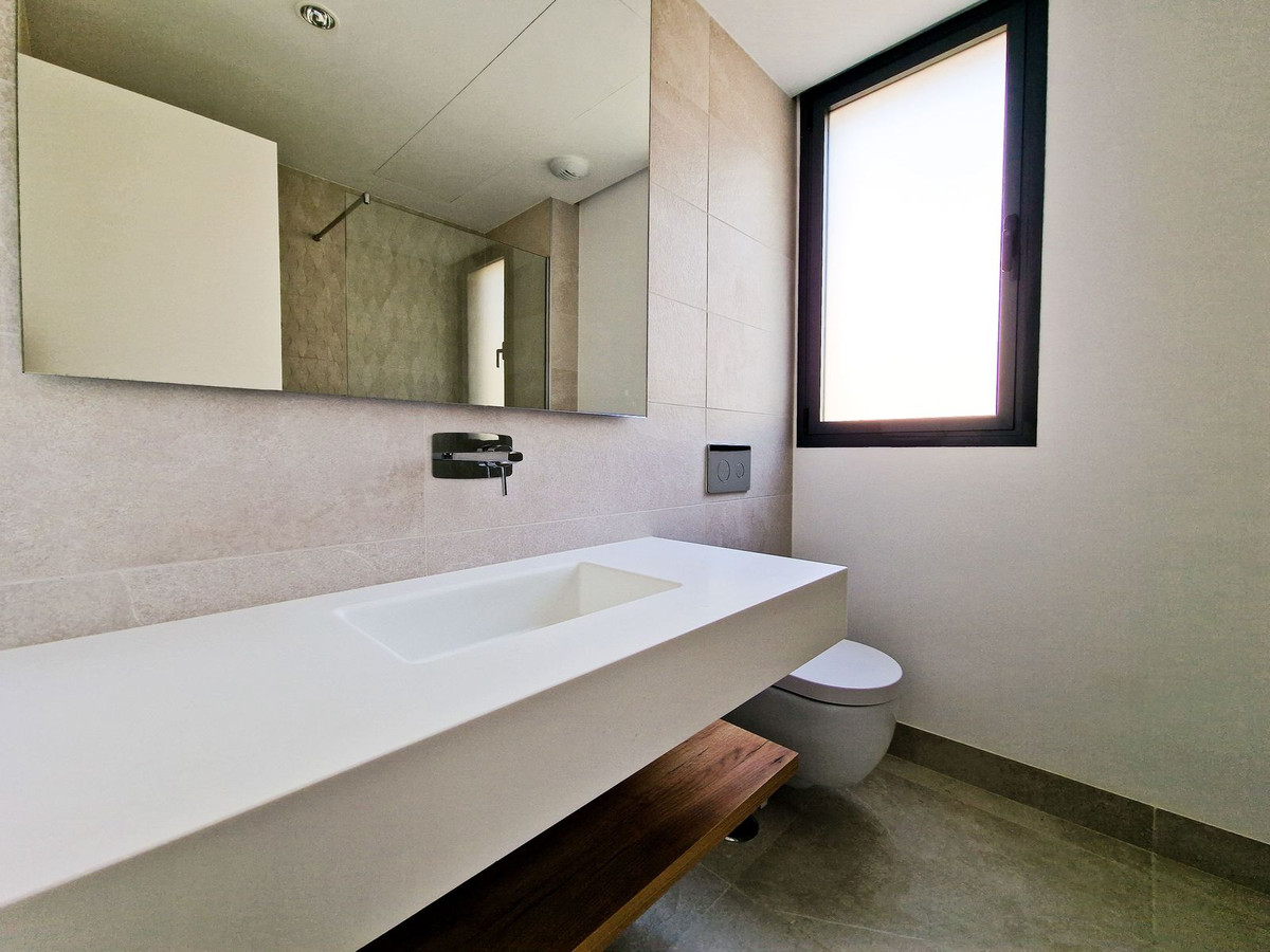 Duplex te koop in Artola | 2 slaapkamers H4627222