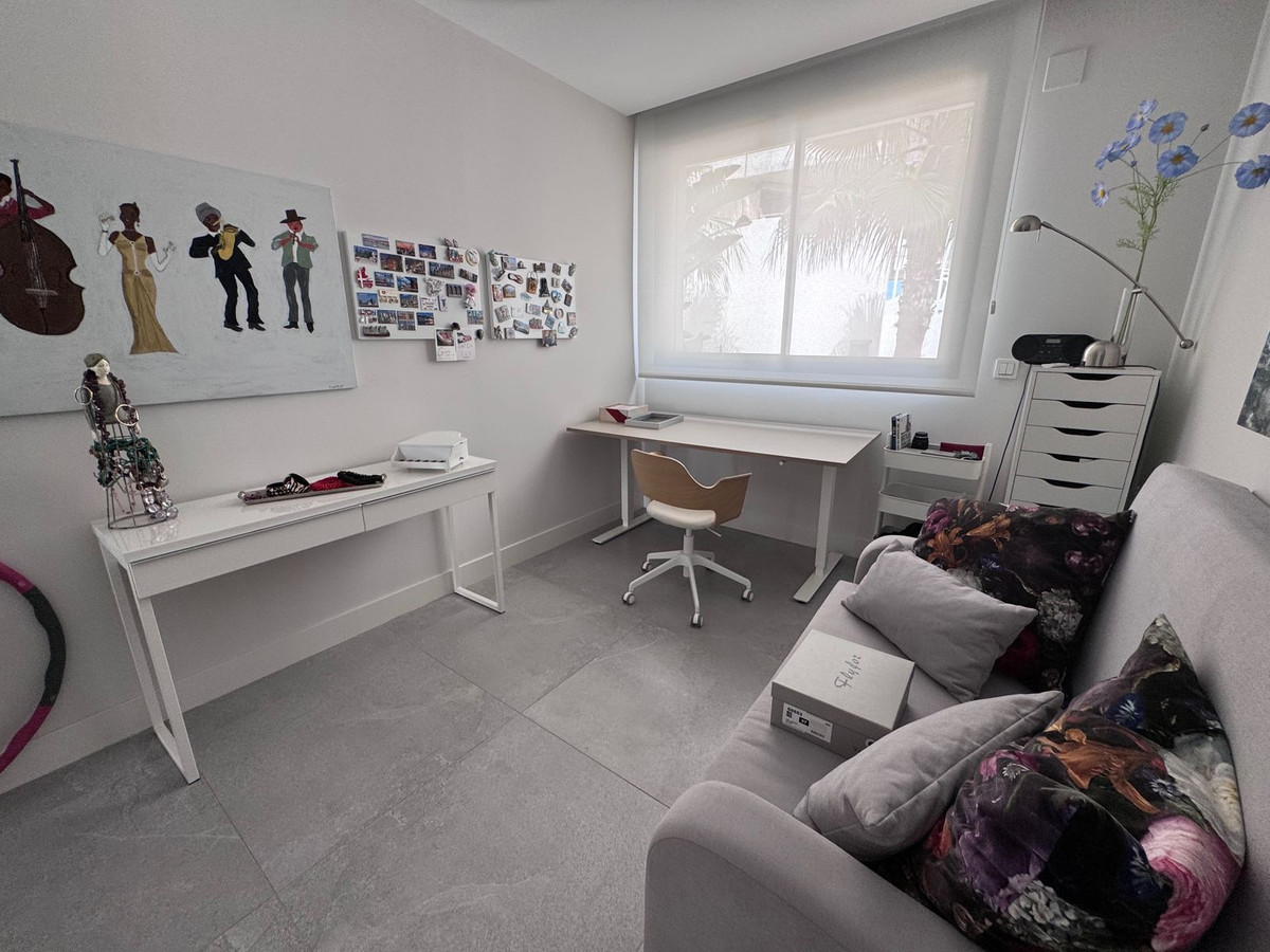 Appartement te koop in Cabopino | 3 slaapkamers H5130787