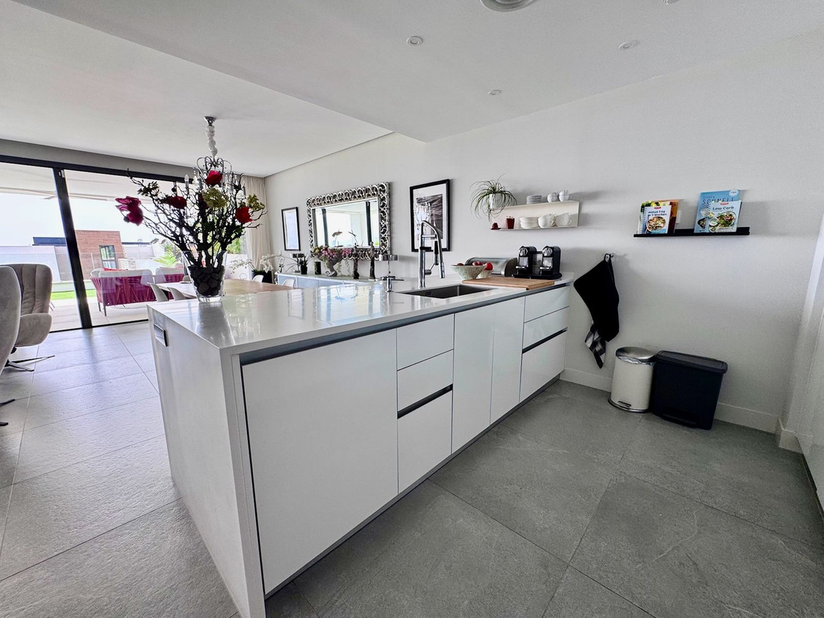 Appartement te koop in Cabopino | 3 slaapkamers H5130787